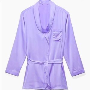 Savage x Fenty men’s robe